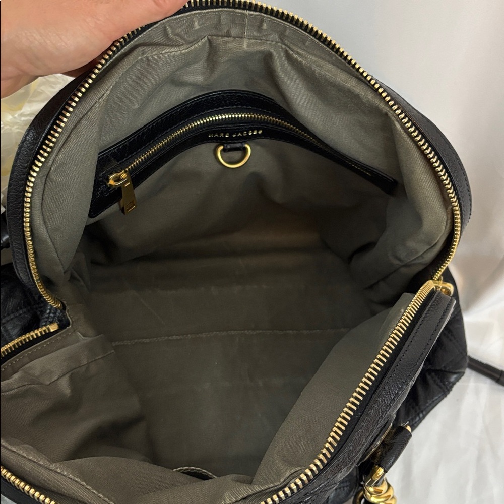 EUC Marc Jacobs Karlie Quilted Goatskin Black Leather Bag with Gold Accents… - Picture 8 of 10